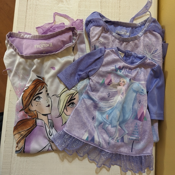 Girls Frozen Nightgown bundle - Picture 1 of 5